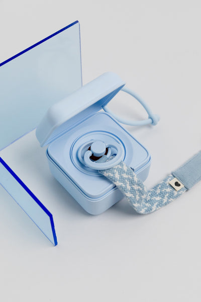 BIBS Škatlica za dudo - Baby Blue